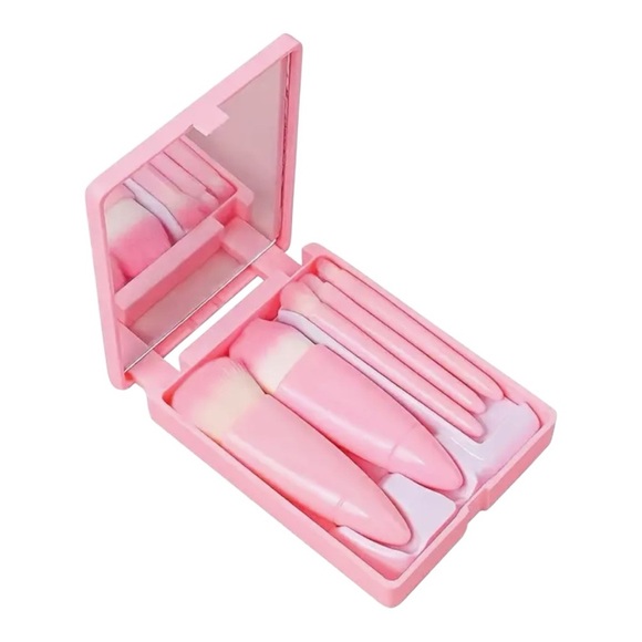 Other - Mini Make-Up Brush Set